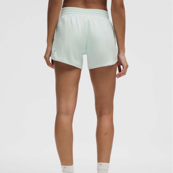 Lululemon | Hotty Hot High-Rise Lined Short 4" | Mint Breeze | Size 12 - Picture 2 of 10